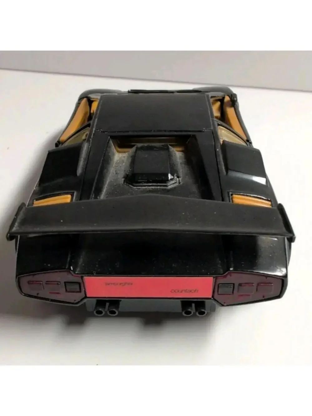 Black Lamborghini Countach 1/24 1:24 Revell G. M. B. H. 1988 Rare Vintage